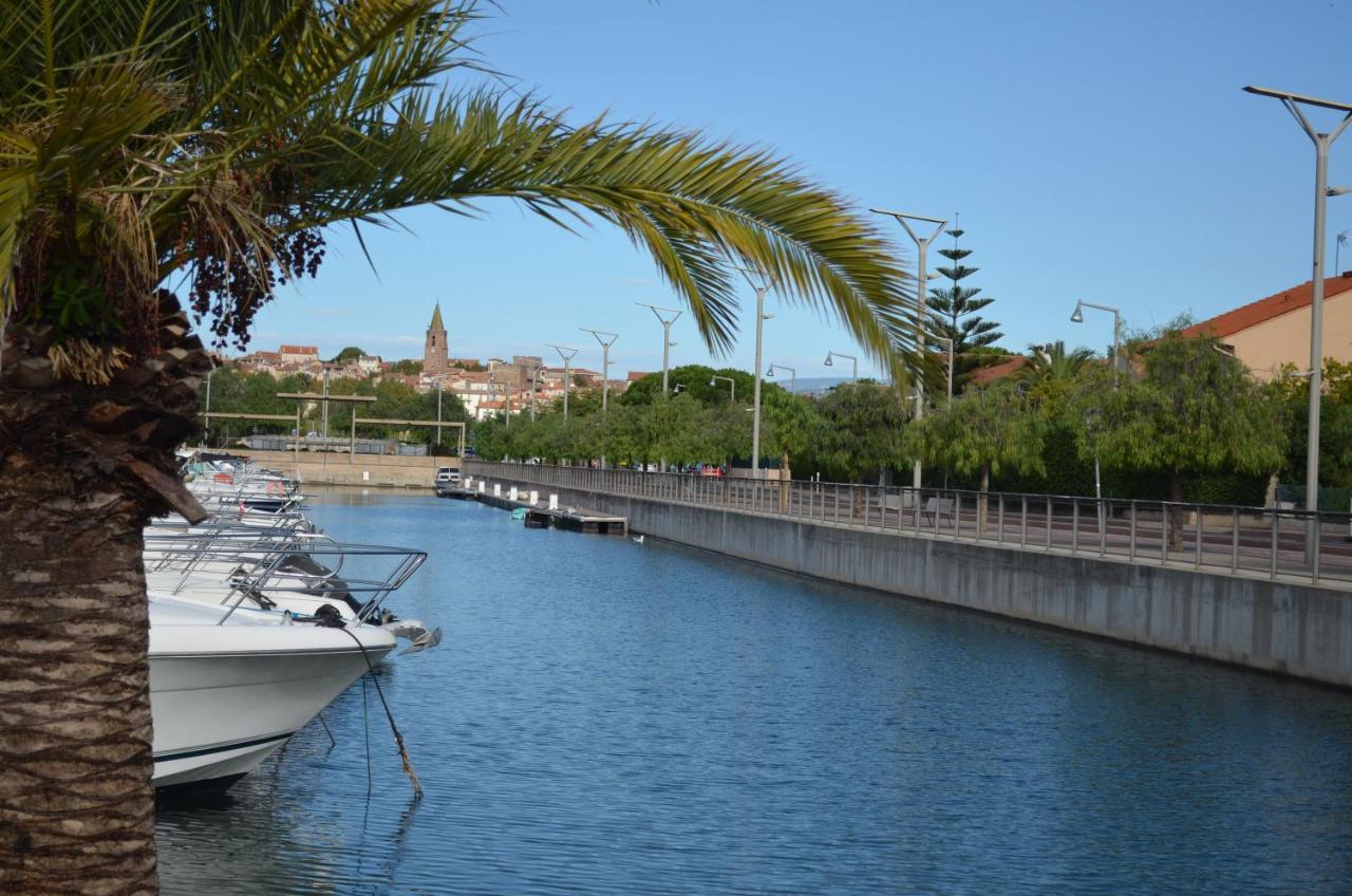 Charmant Appartement A 350M De La Plage Et Du Port Fréjus Εξωτερικό φωτογραφία